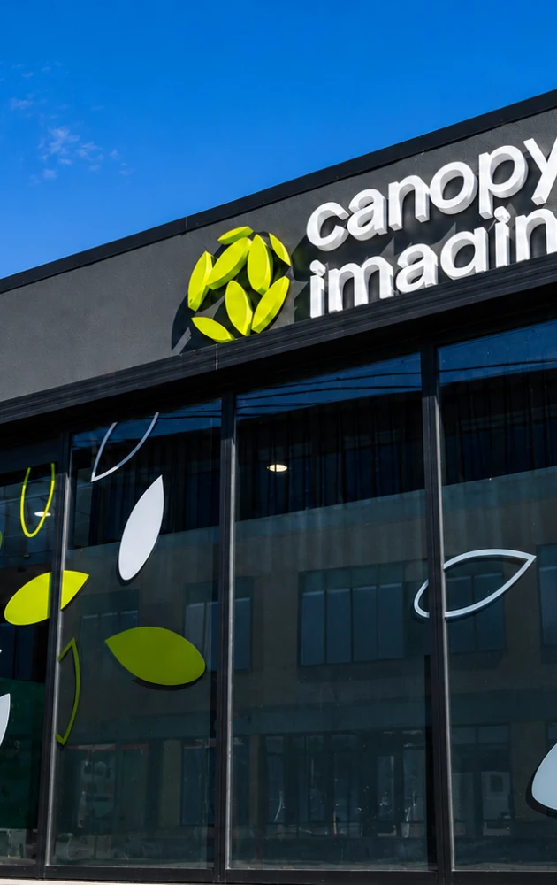 Canopy PET Exterior 2 1390 x 960
