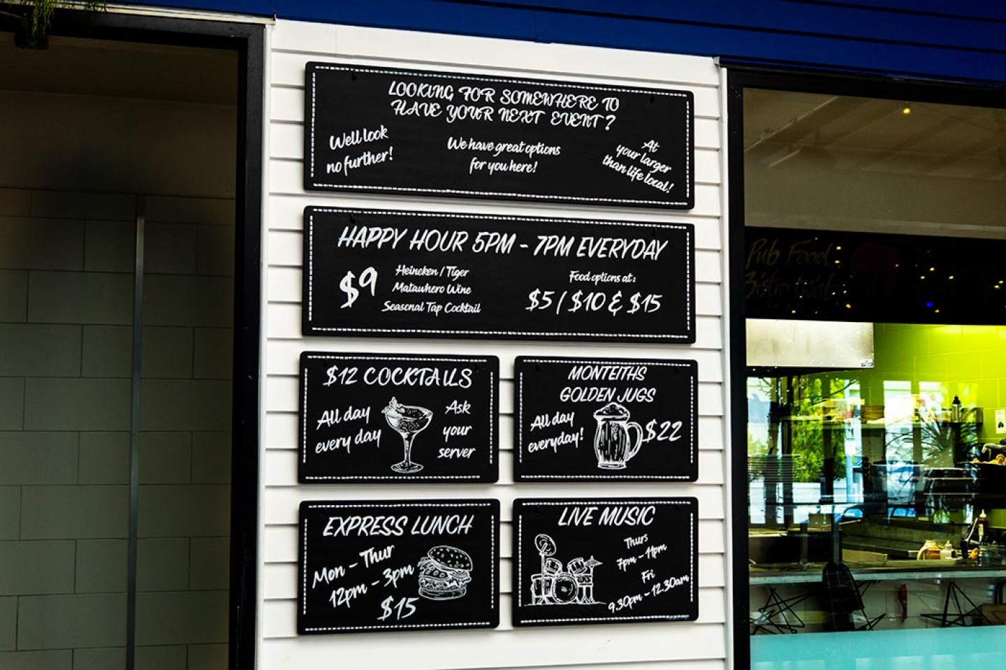 airborne-signs-food-drinks-menu-traditional-hand-painted-signage